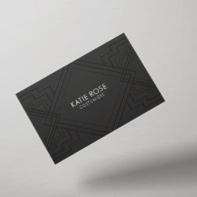 Impression de carte de visite premium avec vernis sélectif et finition luxe