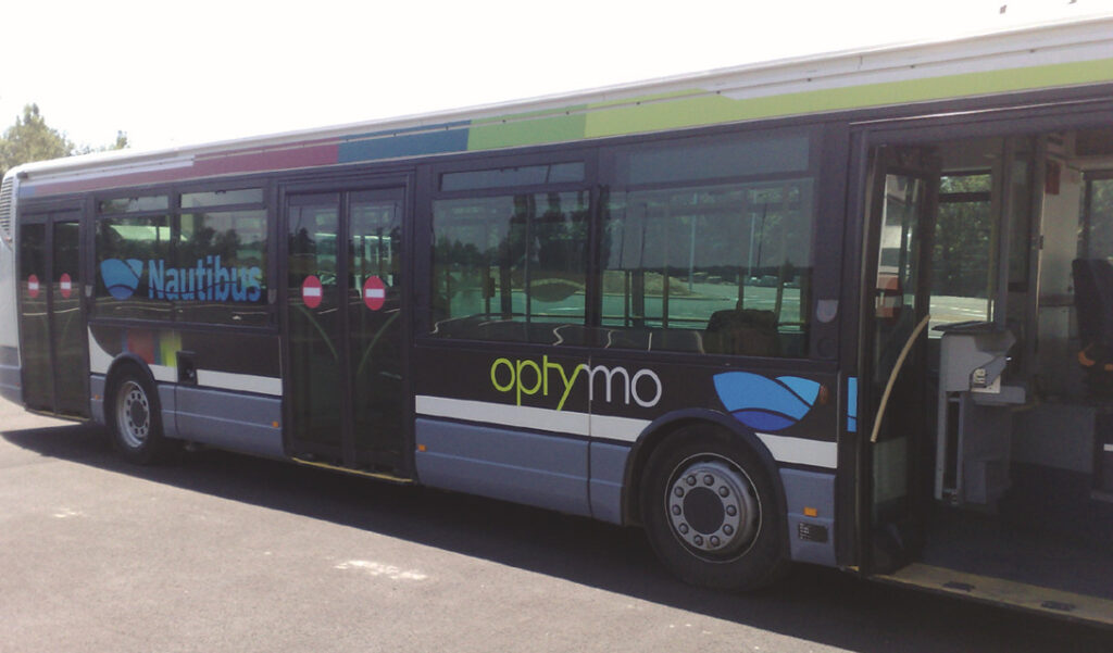 décoration et habillage de véhicule - Un bus d'optimo belfort