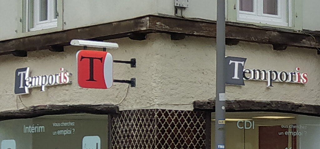 Lettres Dibond rétroéclairées pour votre boutique, magasin, commerce